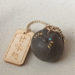 もちもち香ばしい 練り切り黒猫団子チャーム