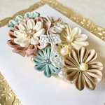 再販⑪《つまみ細工》 スモーキーカラーのお花 バレッタ