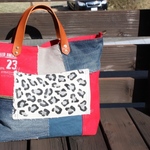 A4サイズが入るつぎはぎトートバッグ