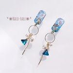 マーブルレジンとバミューダブルーのピアス/イヤリング