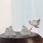 結晶の形◇水晶のミニチュア・クラスターピアス【II】／316L
