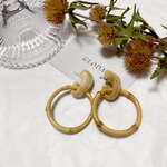 バンブーサークルピアス サークル 大ぶり バンブー アレルギー対応 お呼ばれ ラタン 夏 海 アクリル カジュアル フォーマル 上品 