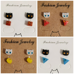 どれが届くかお楽しみ♪ 小さな ネコ & 図形 ピアス (セット)