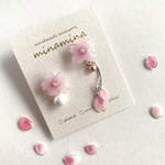 桜舞う🌸アシンメトリーピアスC