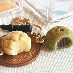 (受注製作) オプションから、お選びください ♡かじりかけパンのイヤホンジャック (ミニチュアフード,フェイクフード,食品サンプル)
