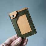 【gnocchi様専用商品】スマートパスケース＋ネックストラップ　カーキ＆ナチュラル