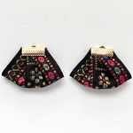 ブレードタッセル 黒カラフル刺繍　♡2個セット♡