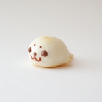 アザラシパン（ストラップ加工できます）