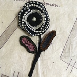 お花のブローチ　jewelry flower