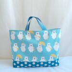 　黄色い帽子の白クマレッスンバッグ　ライトブルー③　４１ｃｍｘ３１ｃｍｘ５ｃｍ