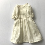 ピンタックワンピース
