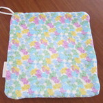 お名前スタンプ押します♪ループつき8重ガーゼタオル
