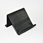 スマホスタンド✧黒地にシルバー線模様★スマホの指定席に💺