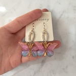 グラデーション蝶ピアス