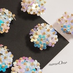  Flower  bouquet  White