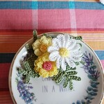 お花のブローチ🌼《レース編み》