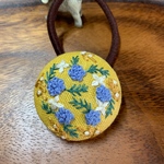 花刺繍のくるみボタン