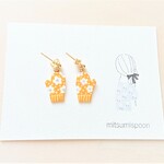「ミトンフルール」ピアス・イヤリング