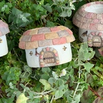 お家鉢（瓦屋根）