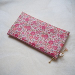 Ｃさまご予約品　LIBERTY　Felicite　フェリシテ　26P　縮小柄　中布・内ポケット・カードポケット付きポーチ　◆通帳ポーチ・お財布に