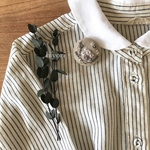 刺繍ブローチ