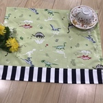 ⭐️ただ今専用ページ⭐️【再4】送料込40 ×50❤️恐竜ストライプ⭐️素敵な小学校机サイズランチョンマット爽やかミントグリーンセットプラスランチョンマット