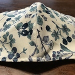 #涼しいマスク     #蒸れないマスク　#紐を通して下さい　#洗えるマスク　#女性用　#日本製　#立派マスク　#手作りマスク　#さらし#マスク#ブルー花柄