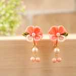 期間限定【ピンク】紫陽花とパールイヤリング＊つまみ細工 