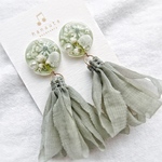 ふんわりタッセル＊dusty green