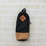 ちょっと太めもOK♪ペットボトルカバー☆リュック型Lサイズ☆８号帆布ブラックBR（500ML-670ML）