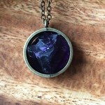 枠入りフローライトのネックレス