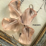 【18粒✴︎9×6mm】チェコビーズ ✴︎マシンメイド《ローズ》