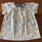 kan様専用☆水色のお花の半袖スモック