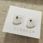 46.しんぷるしろくまピアス