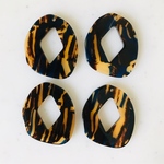 Clear Brown Black Blue Geometric Oval Pendant Tops