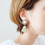 【１点のみ】【 chimie vintage-1209】ヴィンテージボタンとブロードリボンジュリー