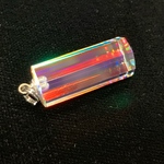 虹の結晶 ビビッド八面柱型　ペンダントトップ VD-238