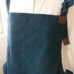 Ⅼサイズ　デニム インディゴ　柔らか中厚 綿麻 エプロン　エプロンワンピース　ゆったり　カフェ　保育士 ガーデン 
