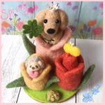 親指姫　ダックス☆クリーム☆羊毛フェルト　チューリップ