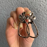 シルバーフラワーフープピアス
