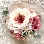 プリザーブドフラワー コサージュ＊薔薇のコサージュ＊モーブシャンパンオールドローズ