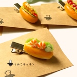 エビチーズサンド　コッペパン　ミニヘアクリップ　ミニチュアパン