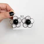 MONOQLO rétro flower pierce/earring