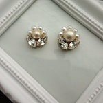 コットンパール×ビジューフラワーピアス