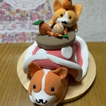 コタツ大好きコーギーとちびミカンコーギー