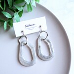 大ぶり ニュアンス グレー イヤリング/ピアス