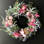 Spring tulip wreath 