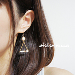 可憐なパールピアス／イヤリング