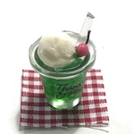 hand made  ミニチュア　ドールハウス　ちょっと大きめクリームソーダ