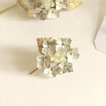 【受注制作】白紫陽花のポニーフック
